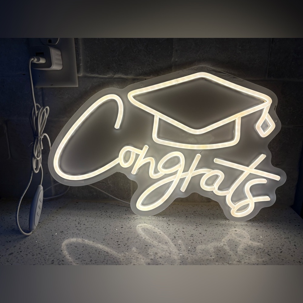 LED 'Congrats' Graduation Neon Sign - White